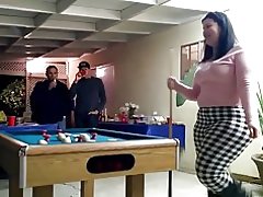 Katta pawg o'ynab hovuz!
